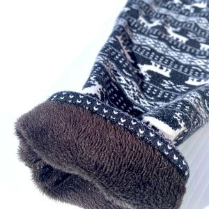 Fleece-lined leggings